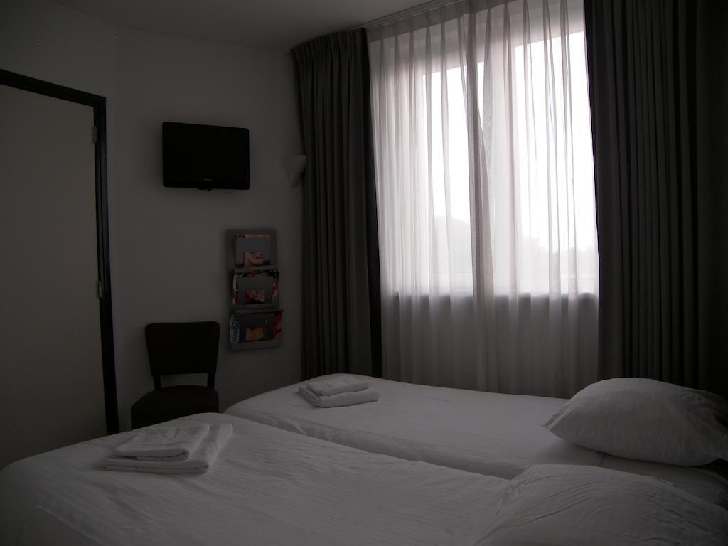 Hotel De Markt Valkenswaard Exterior foto